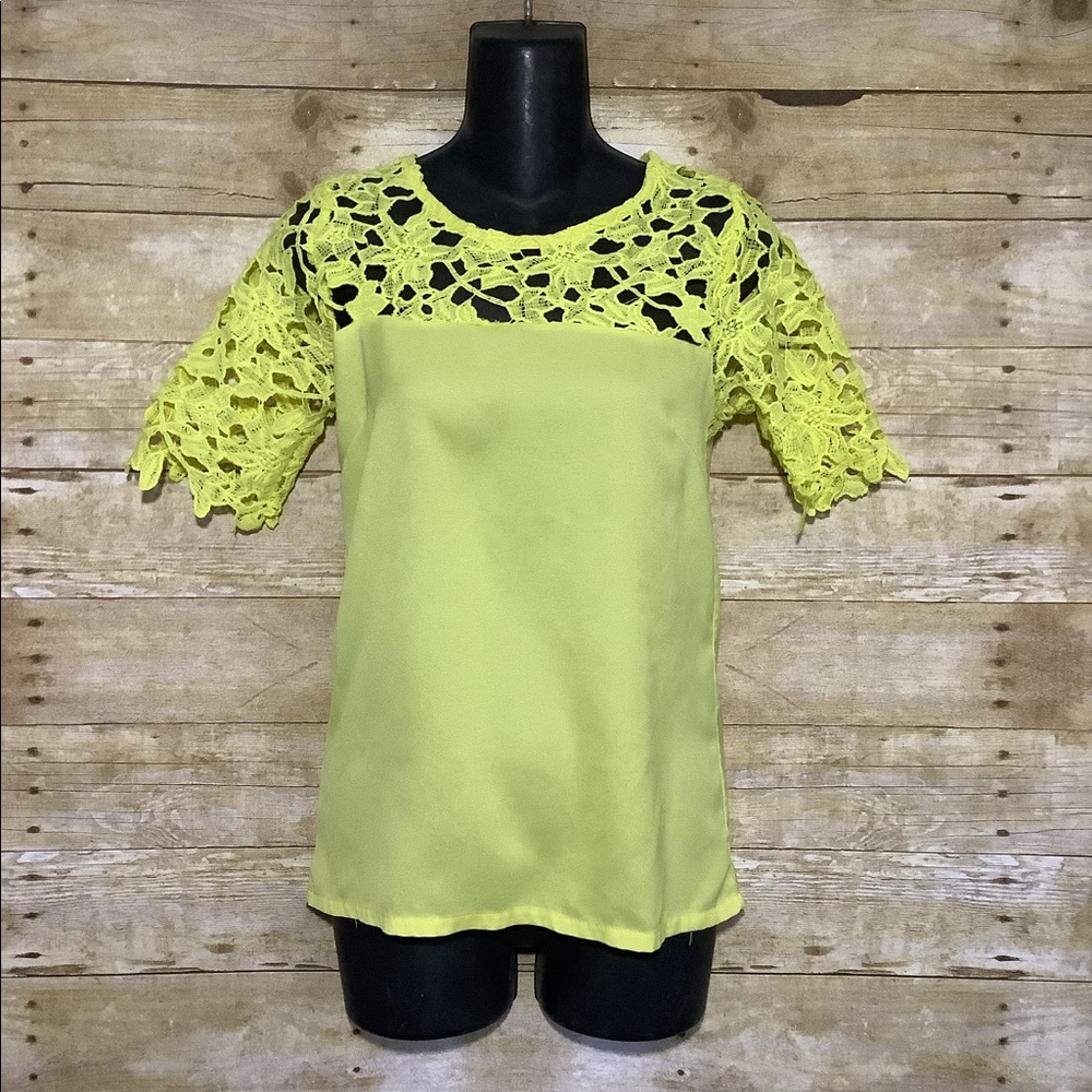 Yicmeng yuan fashion women’s top size medium